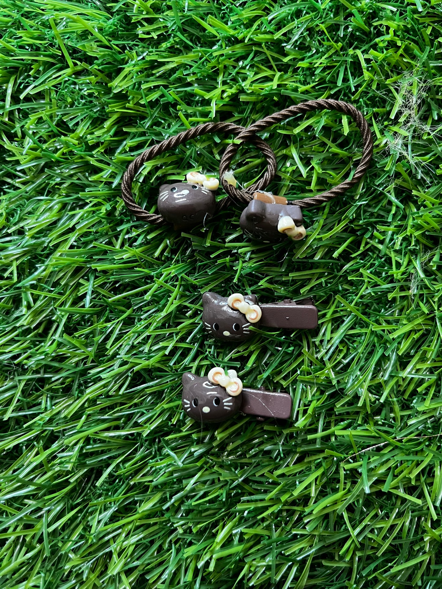 Regular Teddy Rubber Band+Clip (Chocolate Brown)