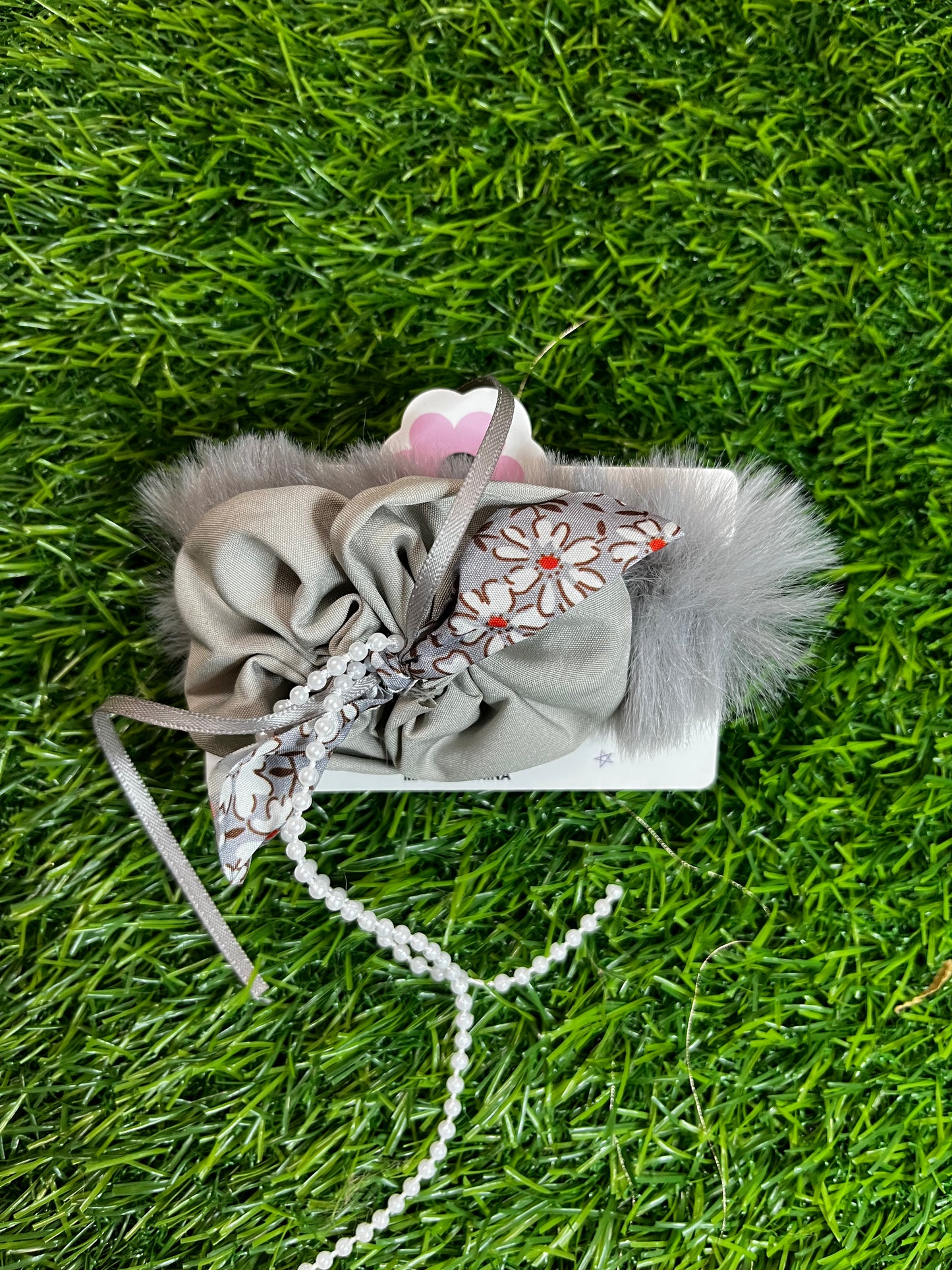 Fancy Fur Rubber Band (Grey)