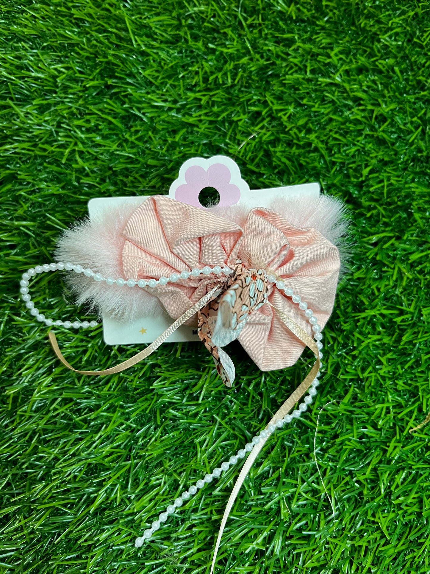 Fancy Fur Rubber Band (Baby Pink)