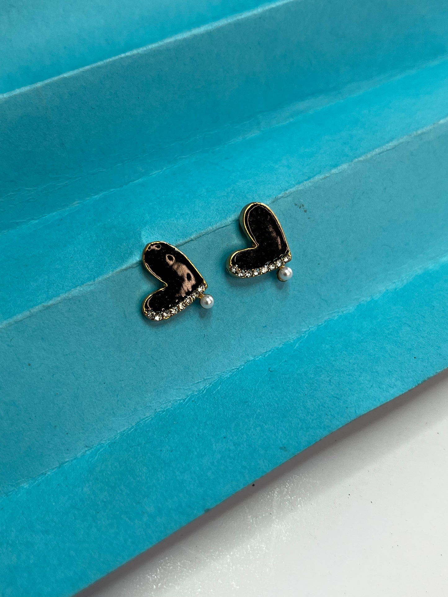 Black Heart Stud Earrings β Pearl Edge Detail