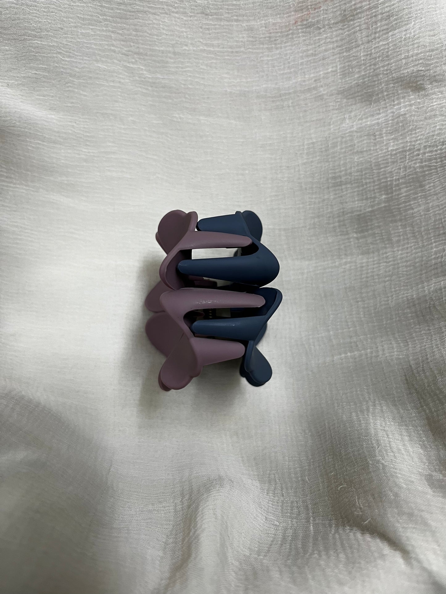Daisy Claw (Lavender & Grey)