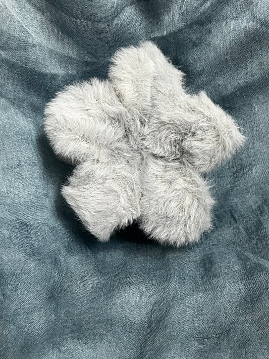 Star Fur Claw (Grey)