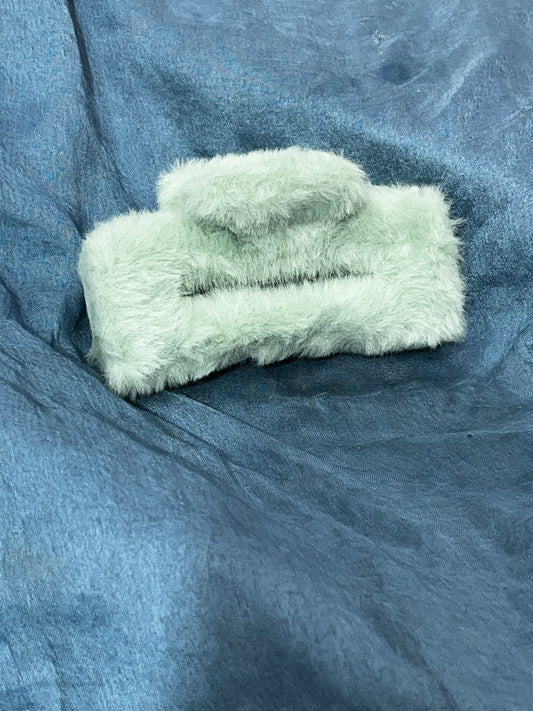 Big Size Fur Claw (Light Blue)