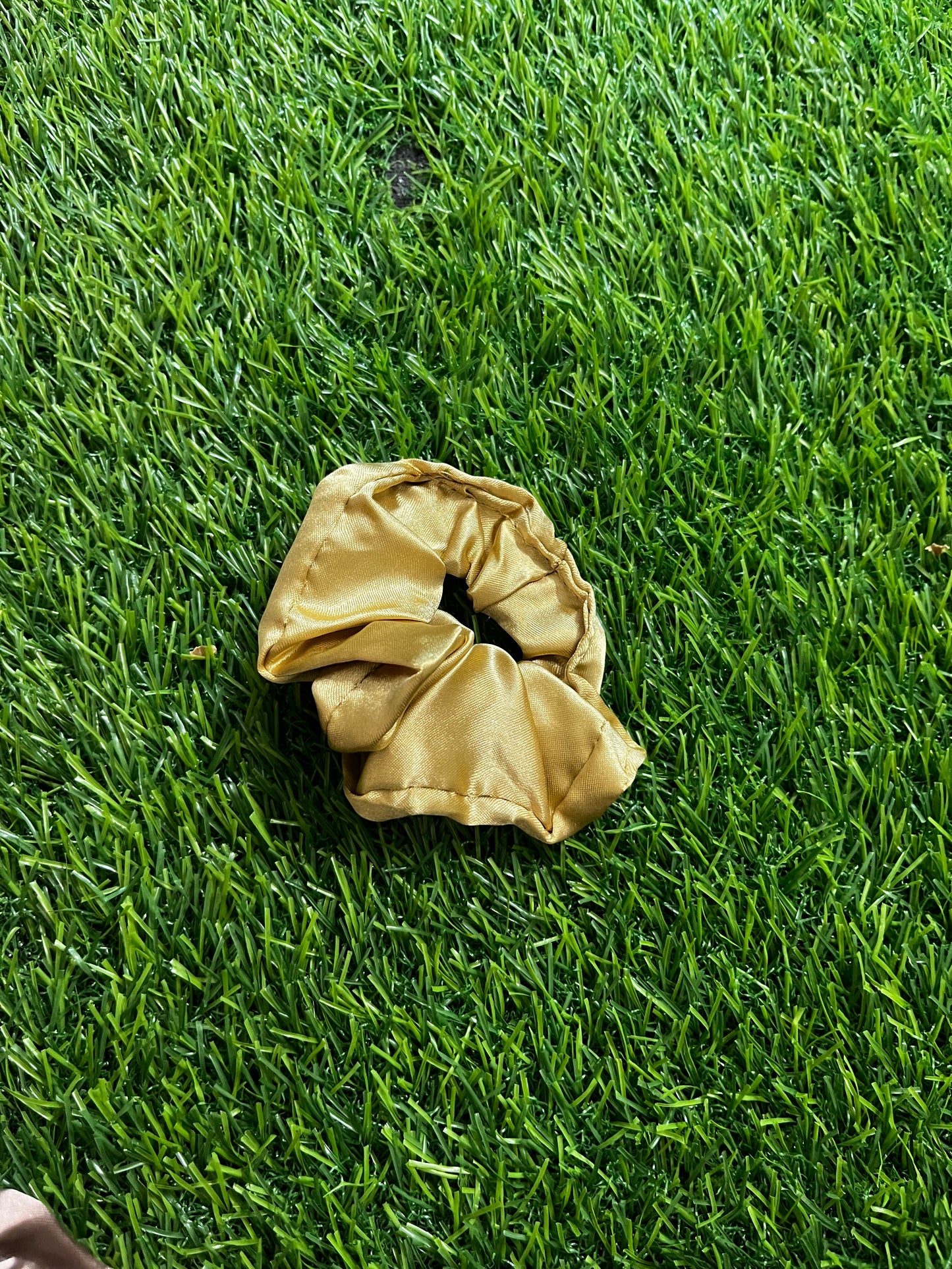 Scrunchie (Golden)