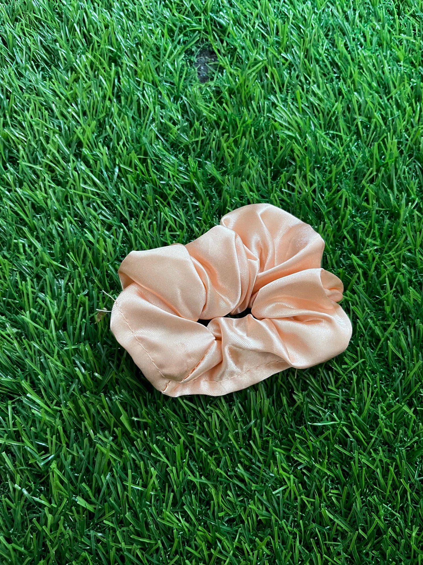 Scrunchie (Peach)