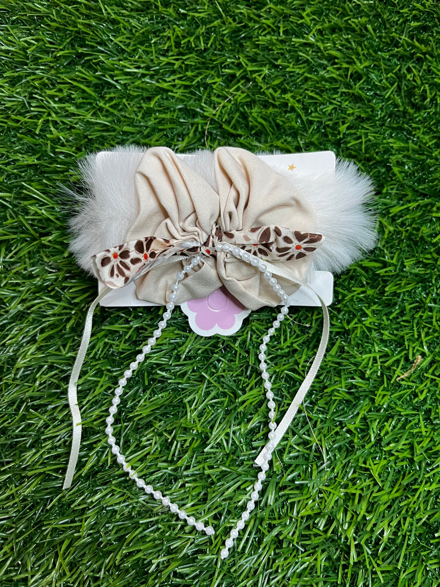 Fancy Fur Rubber Band (White)