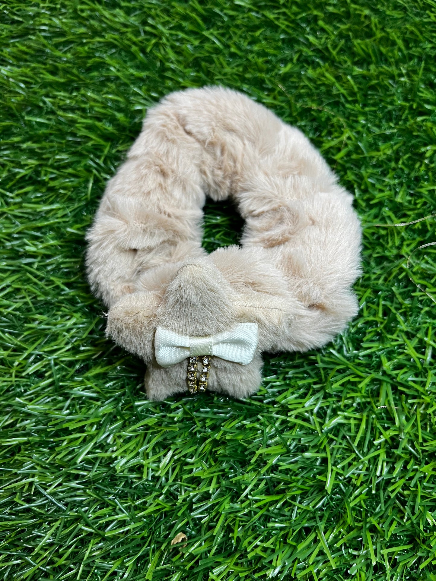 Fur Scrunchie/Rubber Band (Skin)