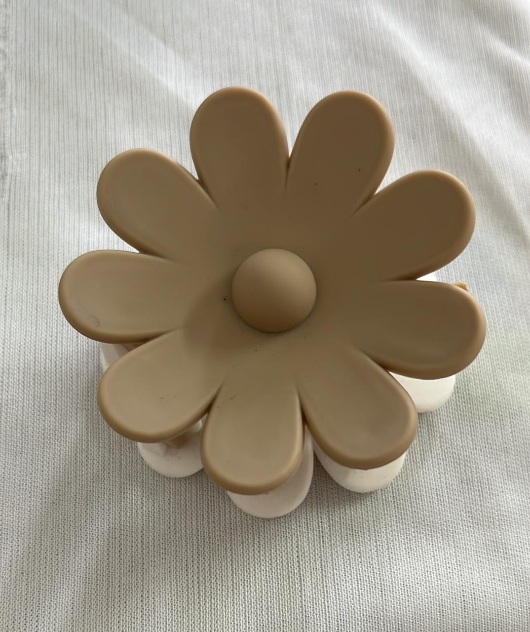 Sunflower Claw (Skin & White)